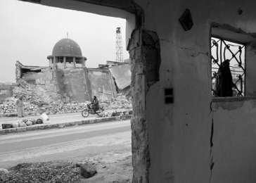 A Syrian government warplane bombed the central mosque in Ma’arat Hirmah on October 16, 2012.