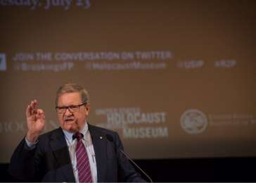 Lloyd Axworthy