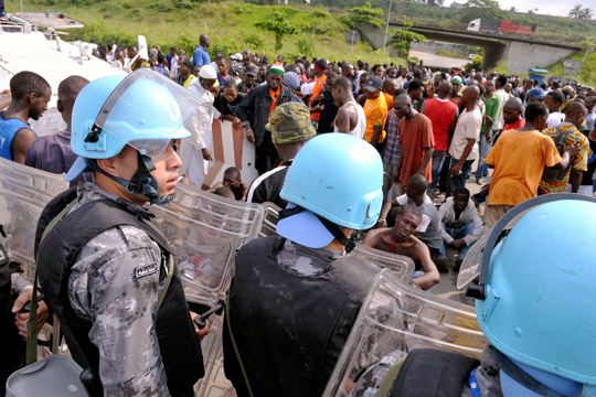 Abidjan, Côte d'Ivoire. December 16, 2010. UN Photo/Basile Zoma