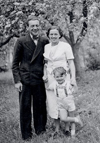 Tom Buergenthal, age three, with his <br>parents before everything changed. <br>Photograph courtesy of Tom Buergenthal.